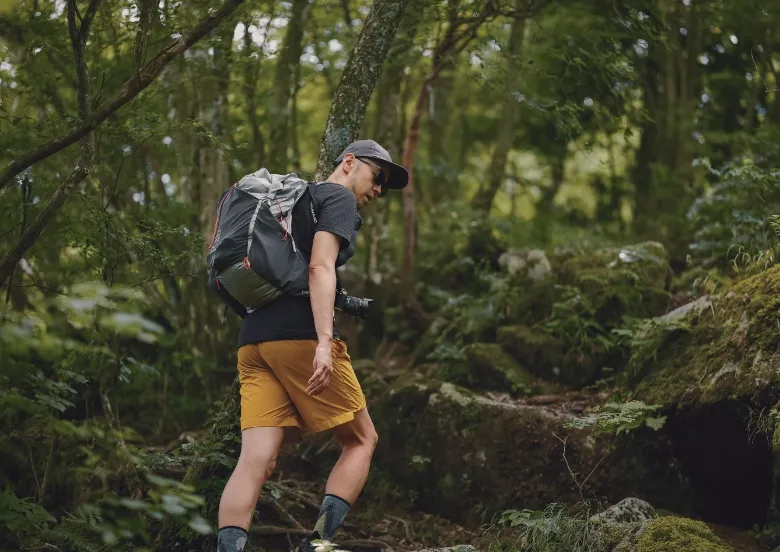 KAZUNOBU YANAGIHARA Hiker`s Story 写真