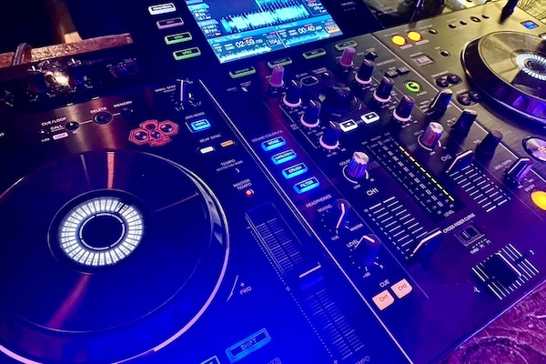 みんなで楽しむアウトドアDJ体験！